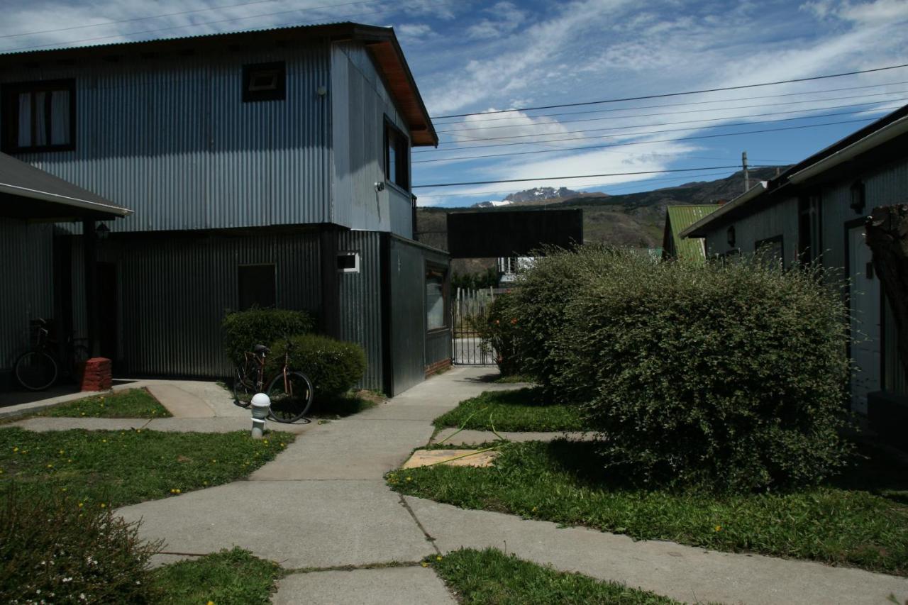 Complejo Don Joel Hostel El Chalten Exterior photo